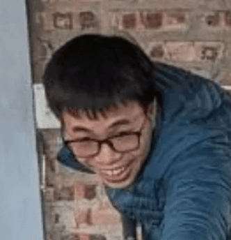 "NAM THẦN NỤ CƯỜI"